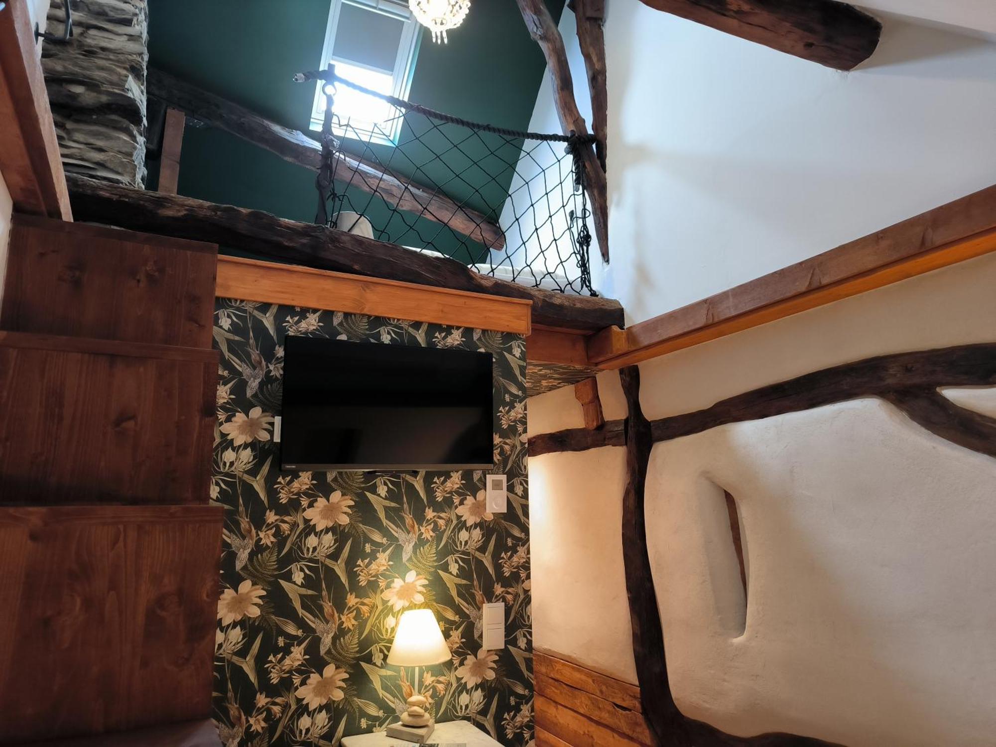 Petite Maison Am Muehlenberg Моншау Экстерьер фото
