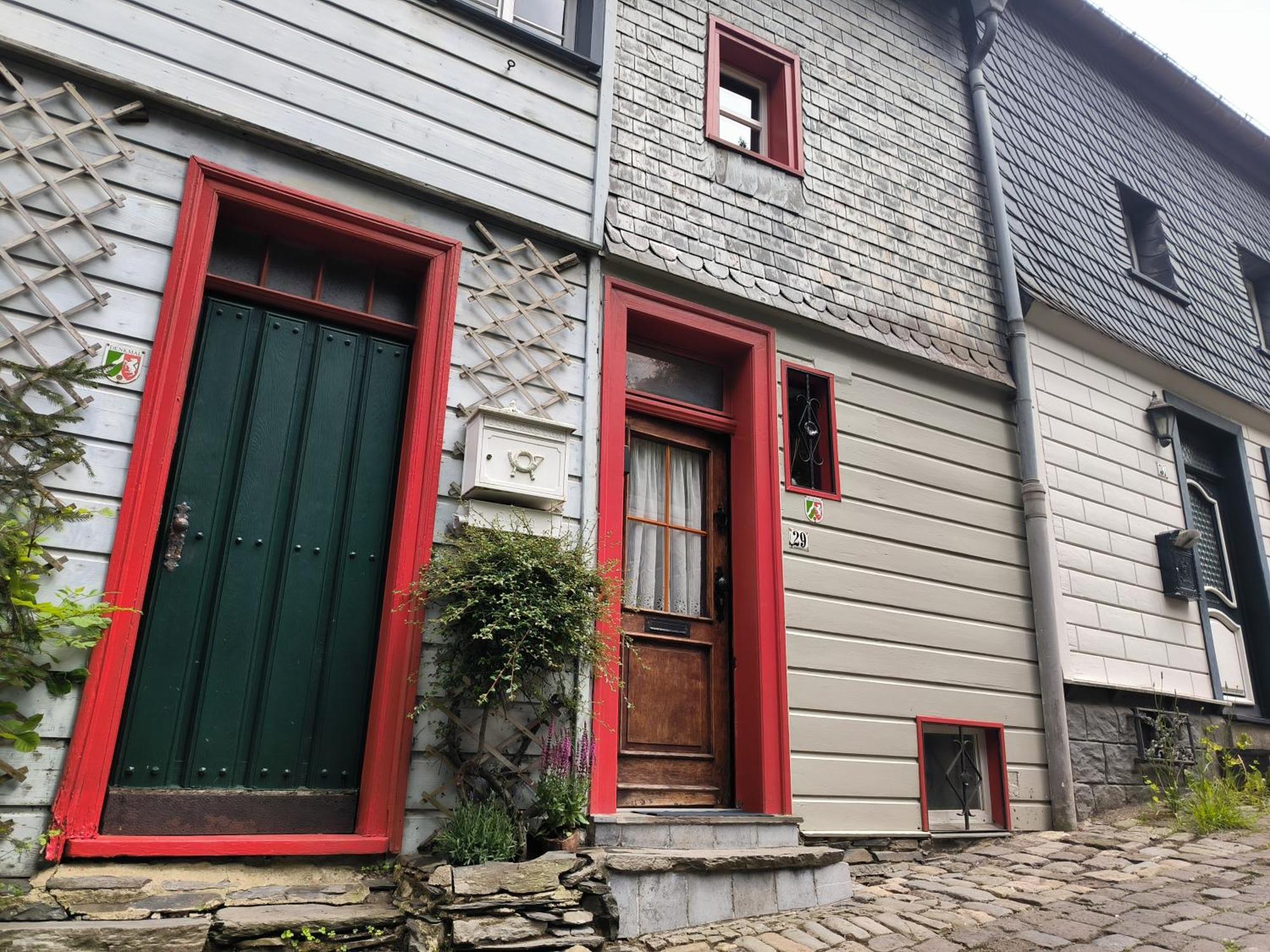 Petite Maison Am Muehlenberg Моншау Экстерьер фото